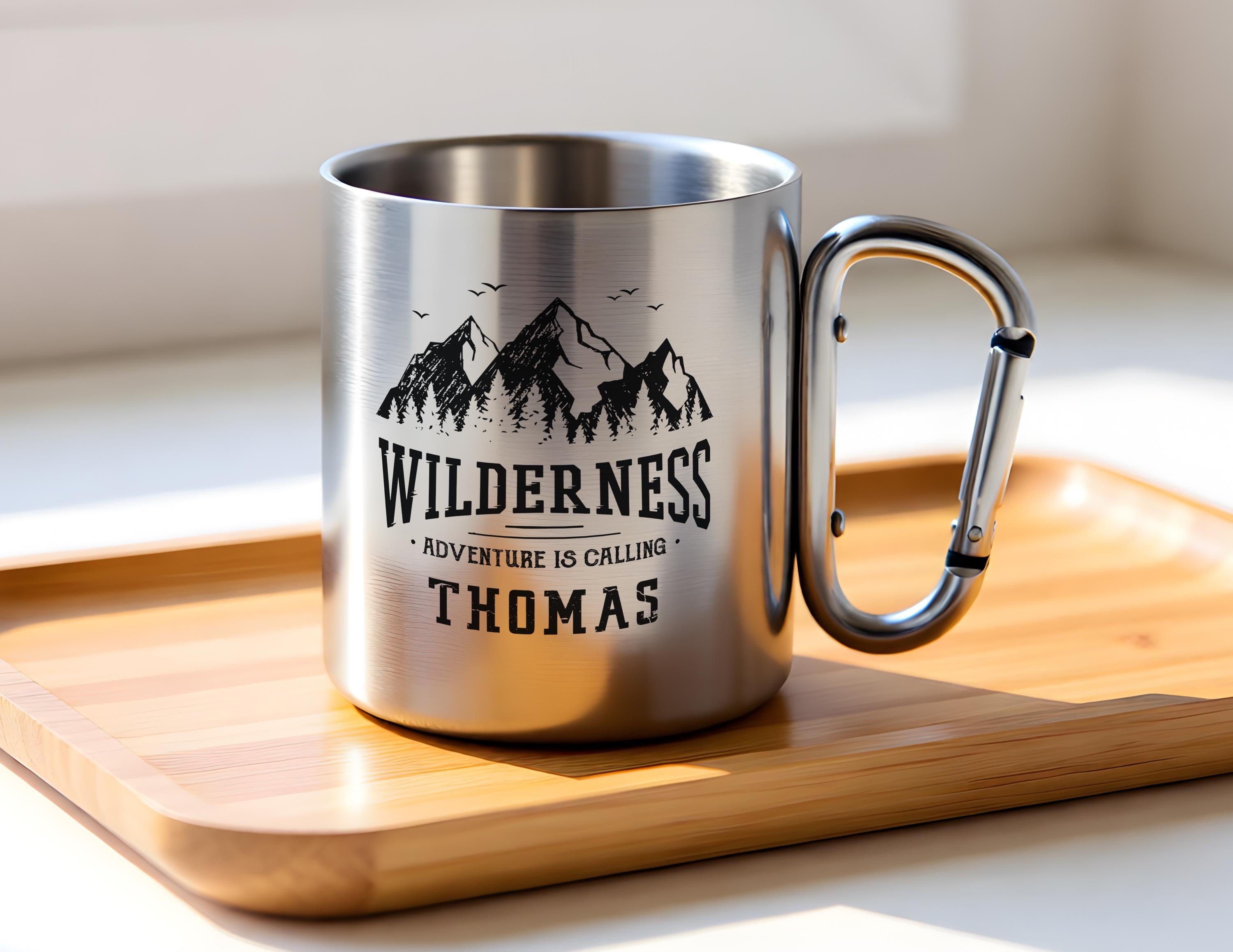 Edelstahltasse mit Karabinergriff Wilderness - Camping Tasse