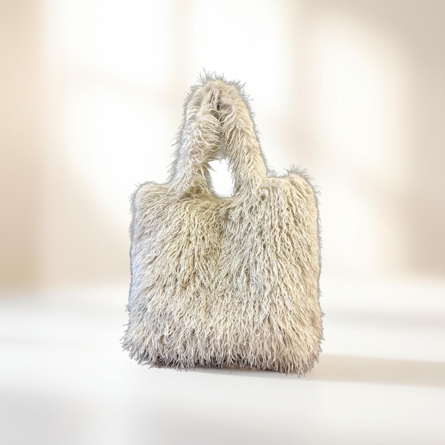 Beige Fell Tasche, Große Tasche aus Kunstfell Flokati
