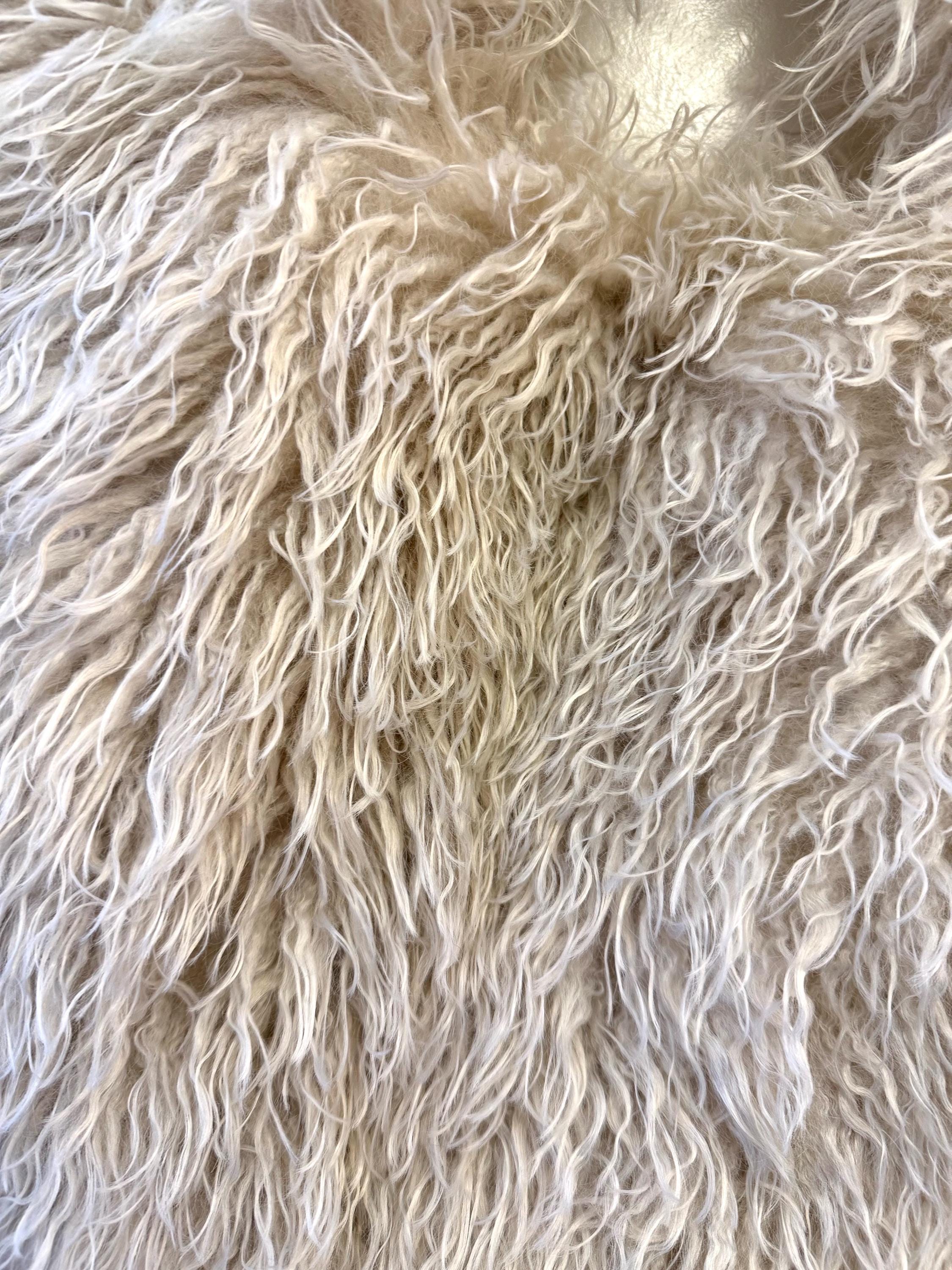 Beige Fell Tasche, Große Tasche aus Kunstfell Flokati