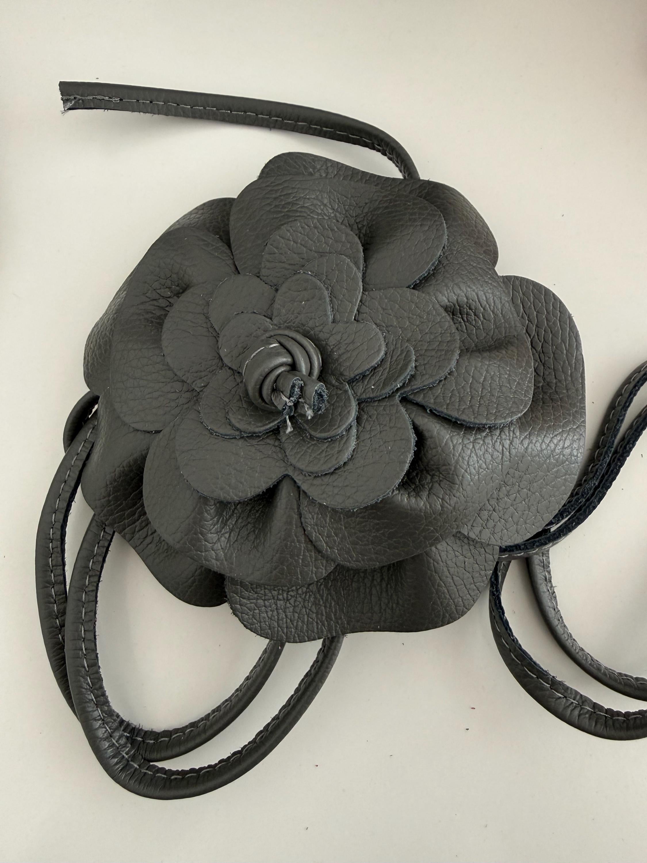 Blumen Leder Gürtel | Bindegürtel Blüte | große Lederblume | schwarz, gold, pink, taupe, flieder, silber, Leo, Khaki, Braun | echt Leder