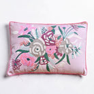 Besticktes Kissen rosa 50x30 cm | florales Dekokissen mit Stickerei | Boho Kissen bunt | Zierkissen Baumwolle | Geschenkidee