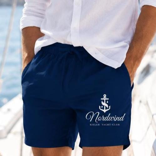 Personalisierte Herren-Shorts mit Bootsname – maritime Shorts für Segler, Skipper & Bootsliebhaber