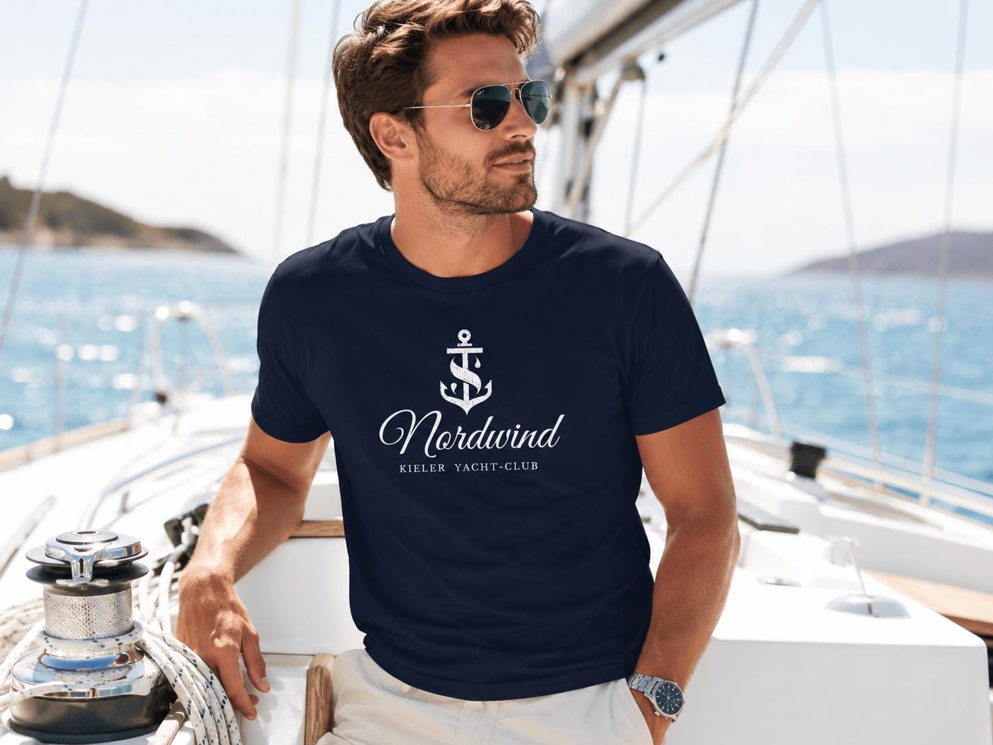 Personalisierbares Boots-Shirt mit Bootsname – Geschenkidee für Segler, Skipper & Bootsliebhaber
