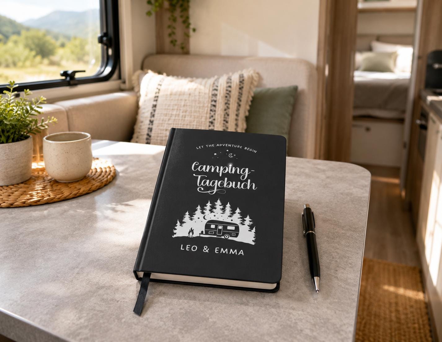 Camping Tagebuch | weißes Notizbuch | Personalisierung | Logbuch für Camper | A5 liniert | anpassbar Name, Titel, Headline