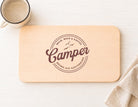 Personalisiertes Frühstücksbrettchen für Camper | Lasergravur | Buchenholz | Geschenkidee Camping mit Namen