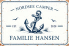 Personalisiertes Camper Blechschild | Wohnmobil Deko mit Namen | maritimes Vintage Metallschild | Wunschtext | Geschenk Camper | 30 × 20 cm