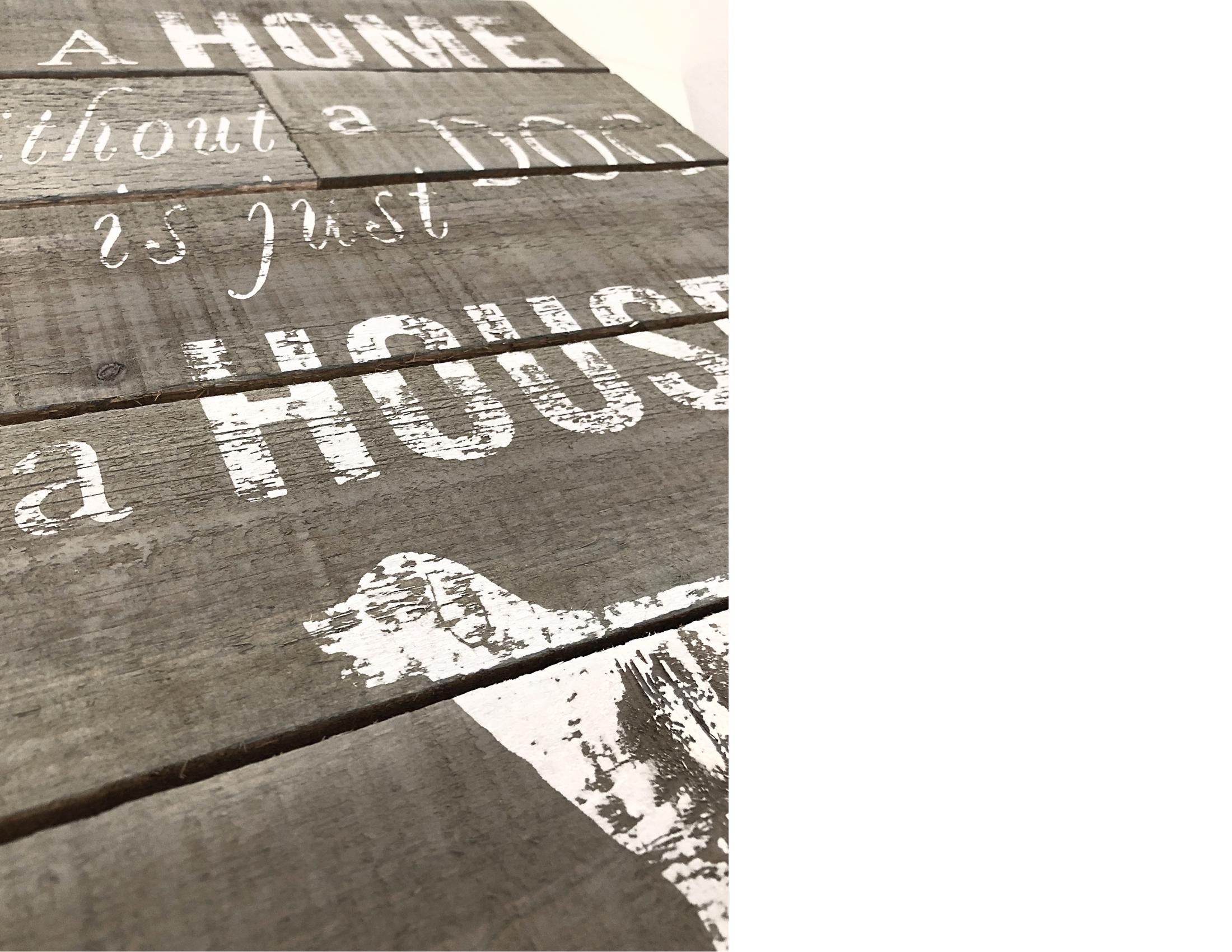 Vintage Holzschild „A Home Without a Dog Is Just a House“ | Shabby Chic Wanddeko für Hundeliebhaber