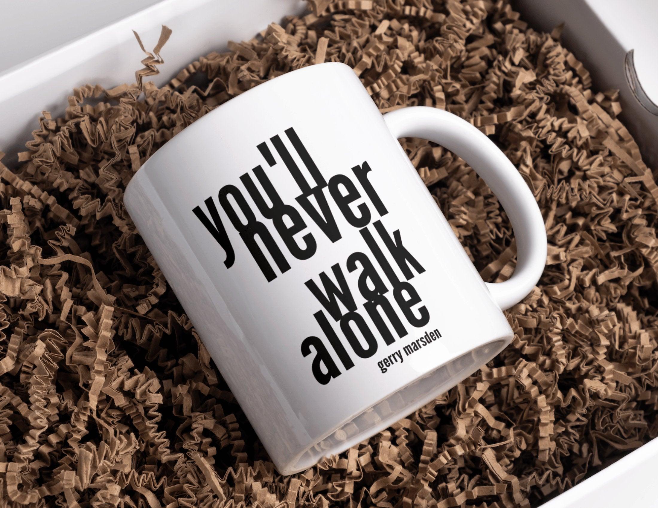 Keramiktasse | Tasse You'll never walk alone | Geschenk Fußball Fan Roo's Gift Shop