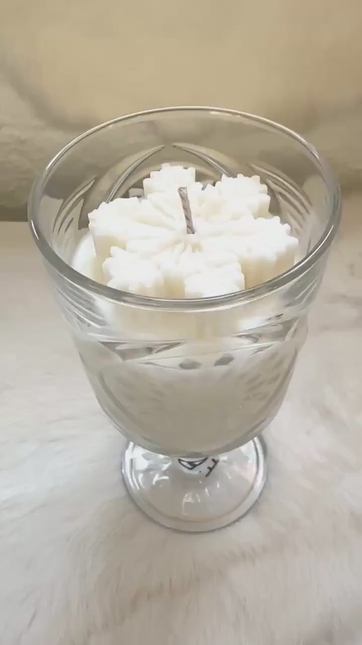 Weihnachtskerzen Eiskristall im Glas |  Duftkerze Sojawachs im Glas als Geschenkidee Mitbringsel