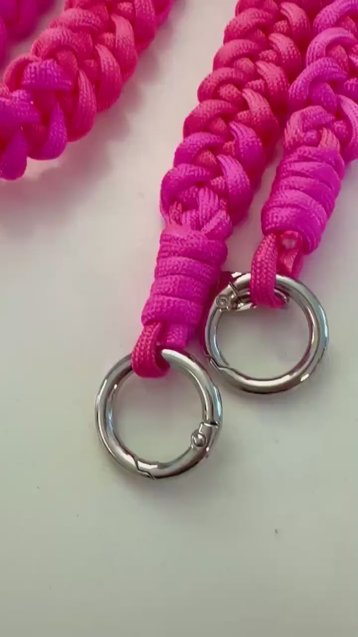 Handyschnur geknüpft Makramee | pink orange | Band für Mobiltelefone inkl. Adapter | Taschengurt | changierender leuchtender Farbverlauf