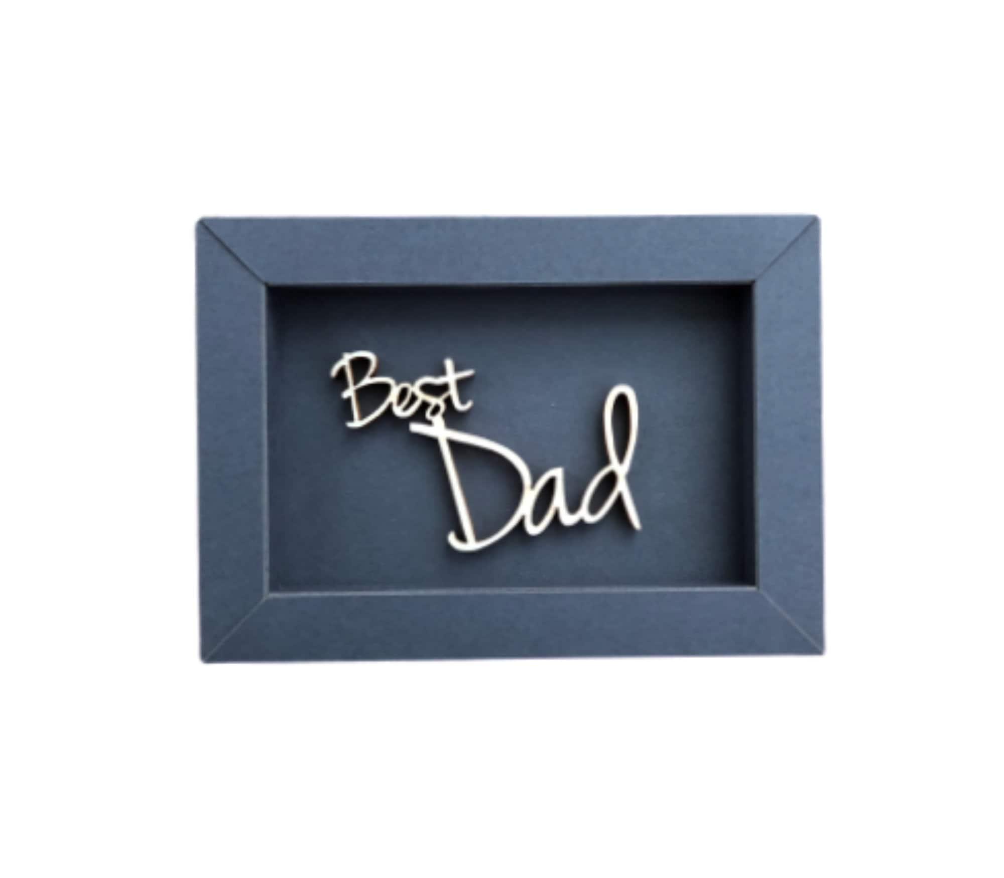 Best Dad | Schriftzug aus Holz | Filigrane Holzschrift | Vatertag - Roo's Gift Shop