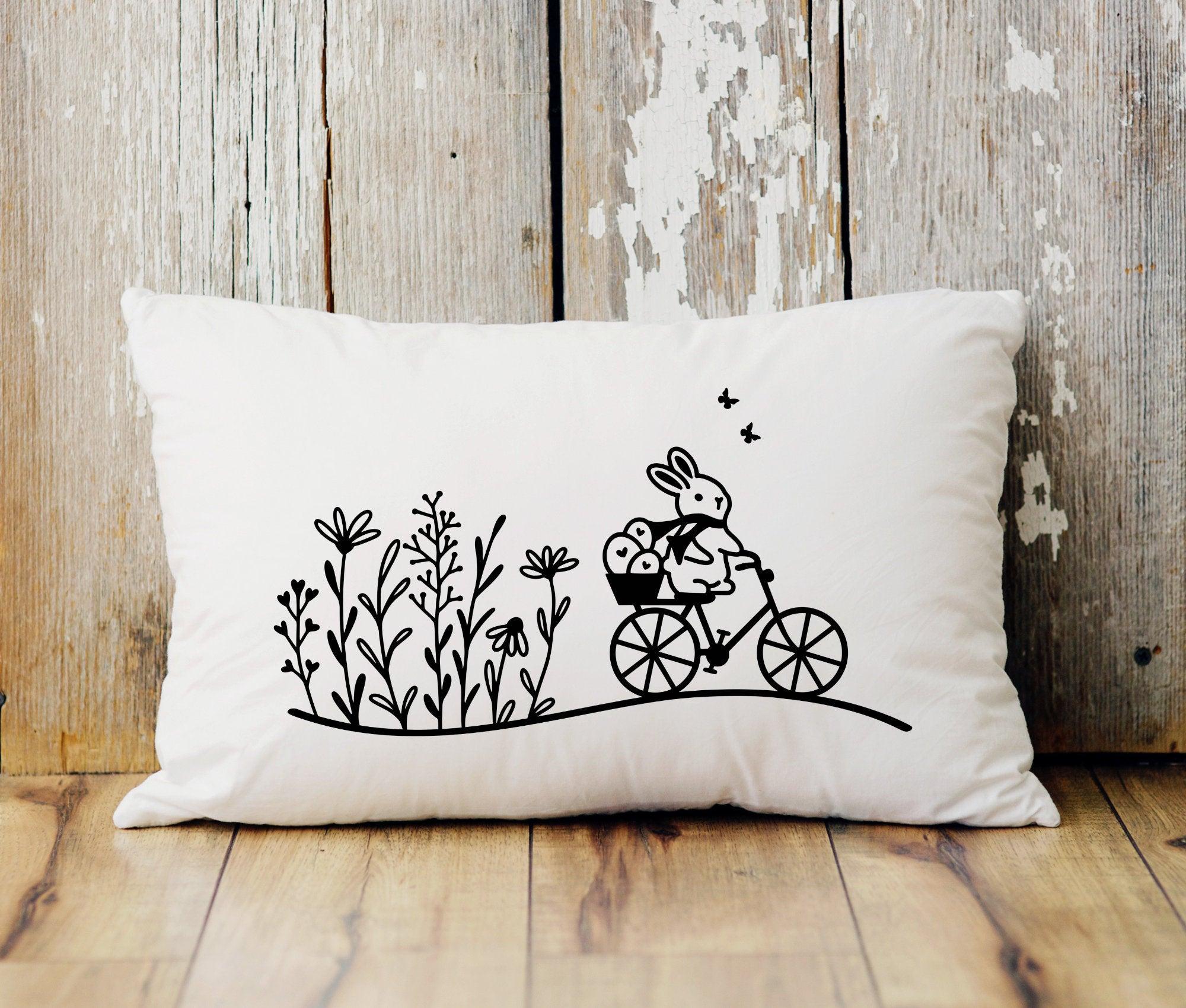 Kissen | Ostern | Kissenbezug Querformat | beige oder grau - Roo's Gift Shop