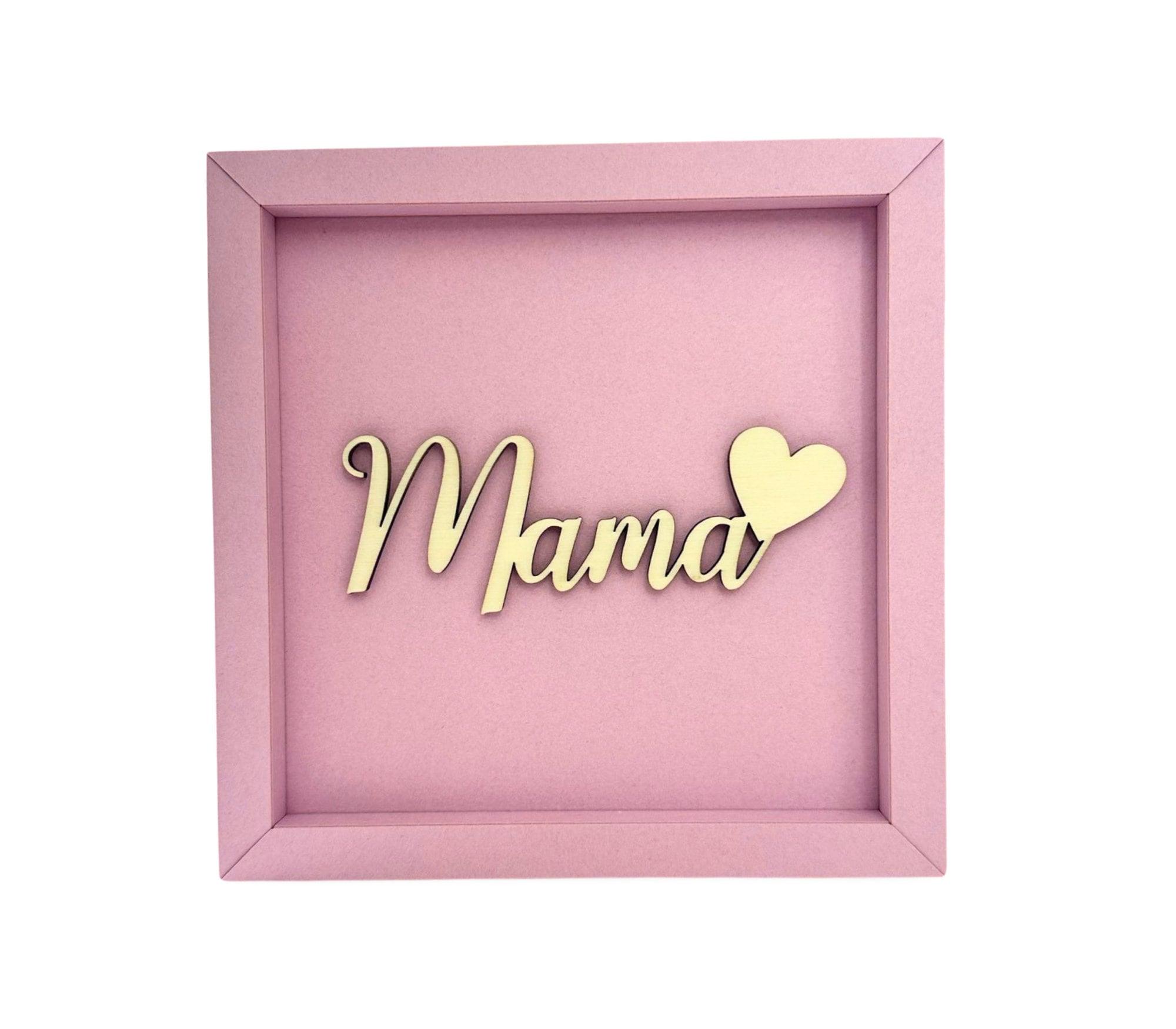 Mama | Schriftzug aus Holz | Filigrane Holzschrift - Roo's Gift Shop